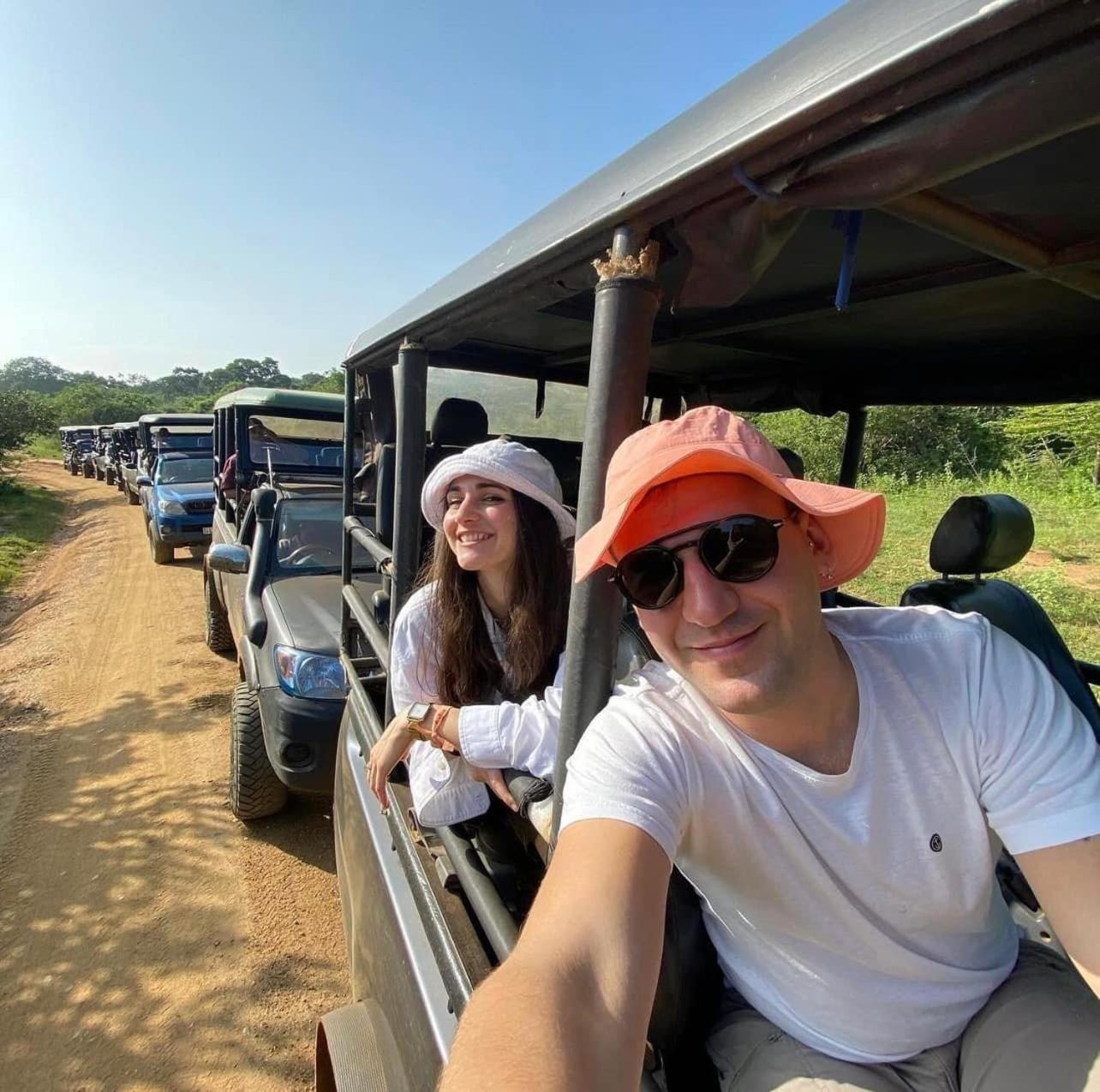 Neem Holiday Bungalow Yala Tissamaharama Bagian luar foto